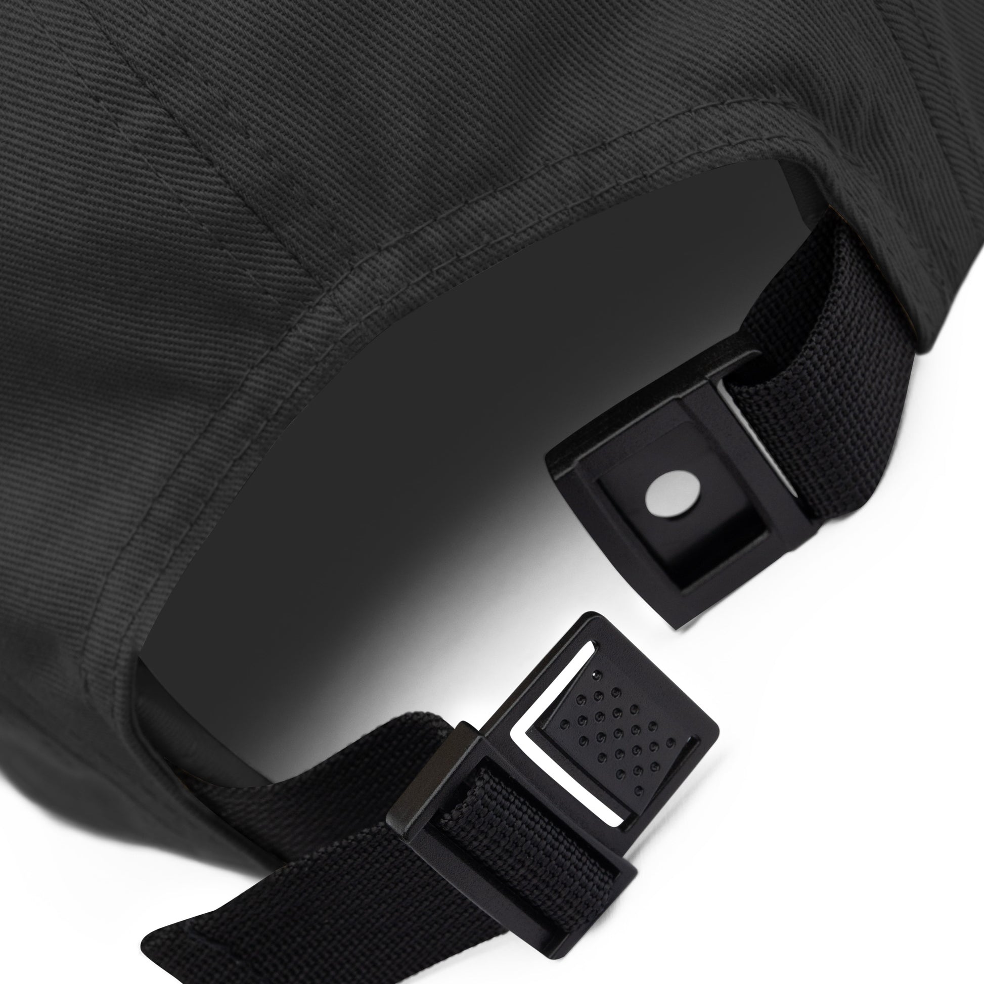 Image showing nylon strap and clip buckle design of hat